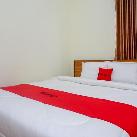 Reddoorz Near Rita Supermall Purwokerto 2 Dış mekan fotoğraf