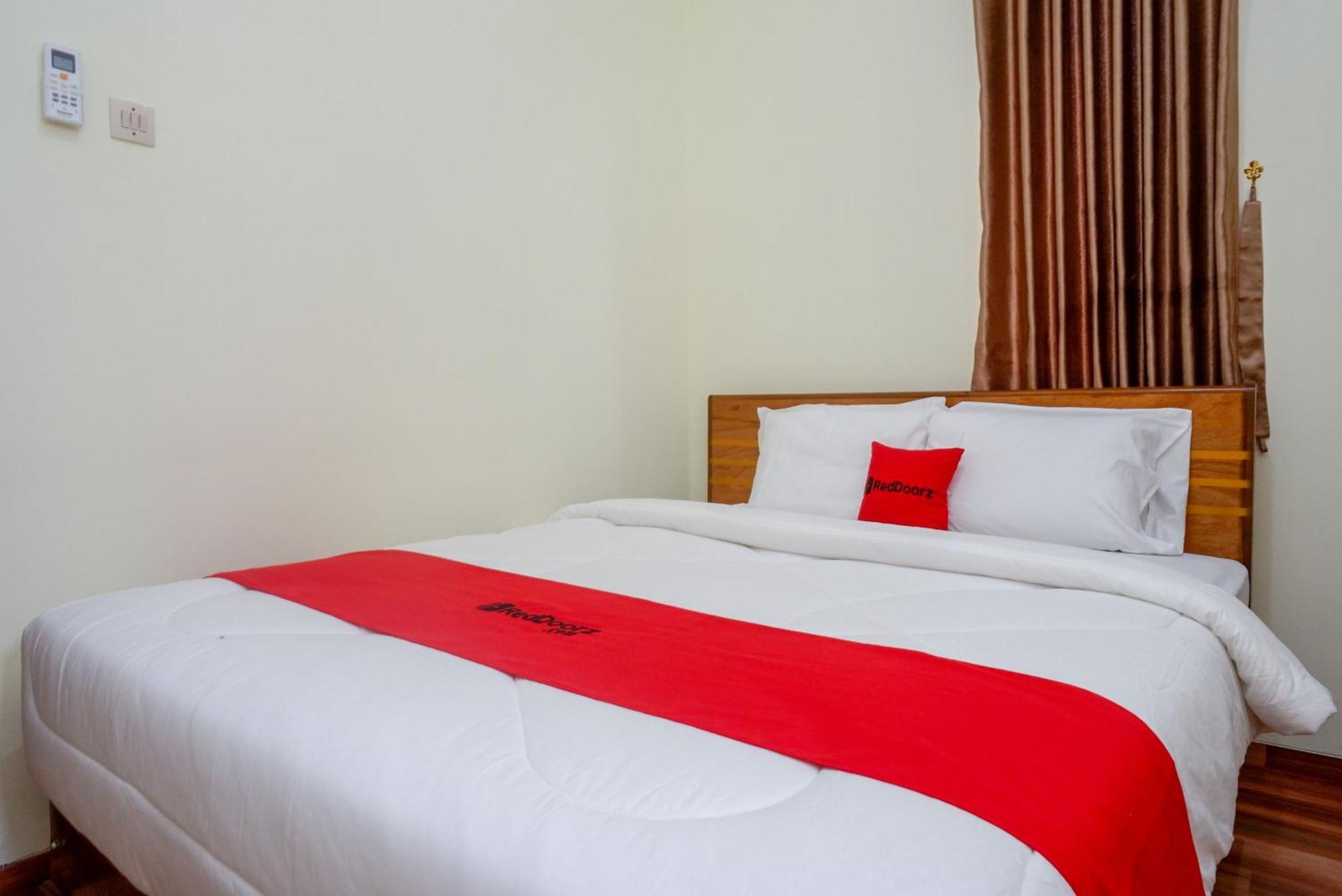 Reddoorz Near Rita Supermall Purwokerto 2 Dış mekan fotoğraf