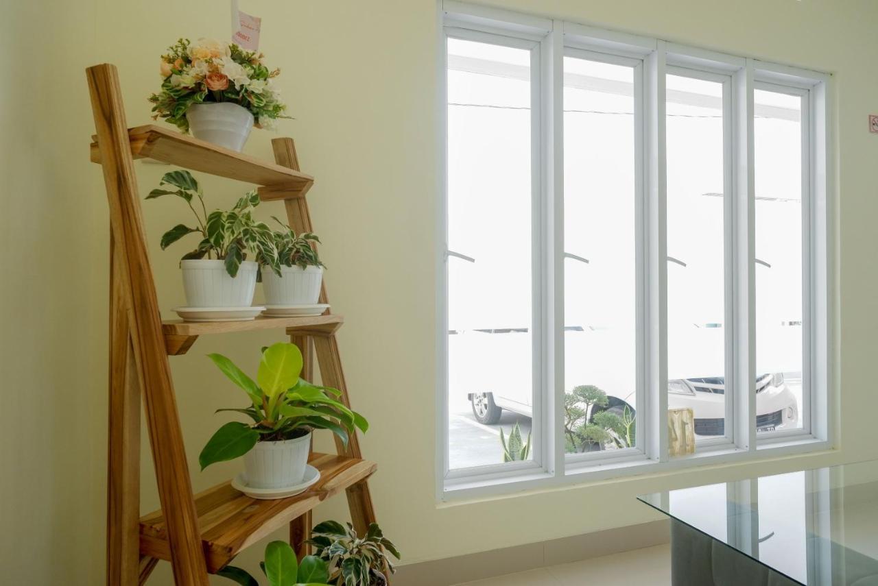 Reddoorz Near Rita Supermall Purwokerto 2 Dış mekan fotoğraf