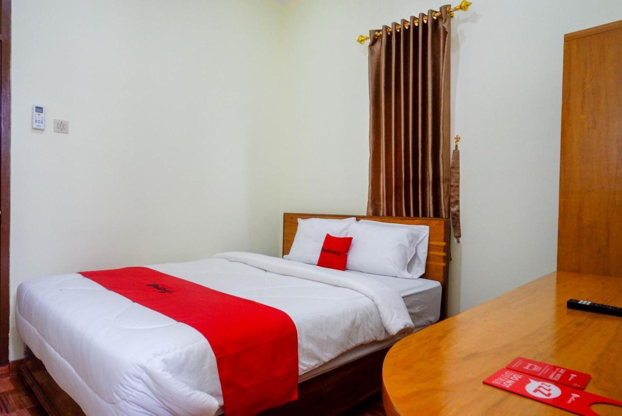 Reddoorz Near Rita Supermall Purwokerto 2 Dış mekan fotoğraf