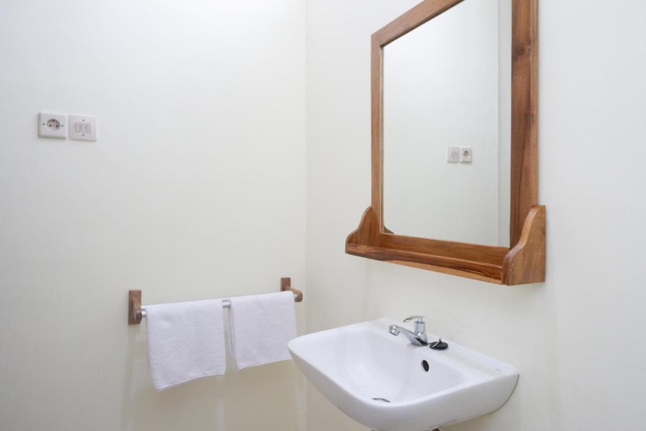Reddoorz Near Rita Supermall Purwokerto 2 Dış mekan fotoğraf