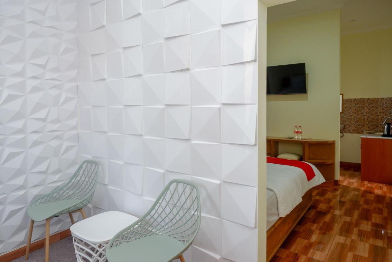 Reddoorz Near Rita Supermall Purwokerto 2 Dış mekan fotoğraf